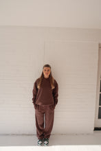 Load image into Gallery viewer, Angie Straight Joggers in Chocolate
