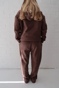 Angie Straight Joggers in Chocolate