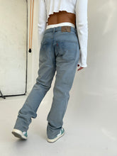 Load image into Gallery viewer, Vintage Levi 501 Dyed Blue Jeans
