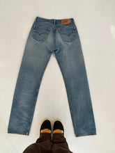 Load image into Gallery viewer, Vintage Levi 501 Jeans with Patchwork
