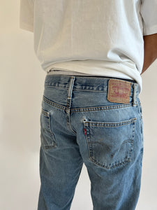 Vintage Levi 505 Mid Blue Jeans