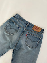 Load image into Gallery viewer, Vintage Levi 501 Jeans with Patchwork
