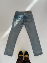 Load image into Gallery viewer, Vintage Levi 501 Dyed Blue Jeans
